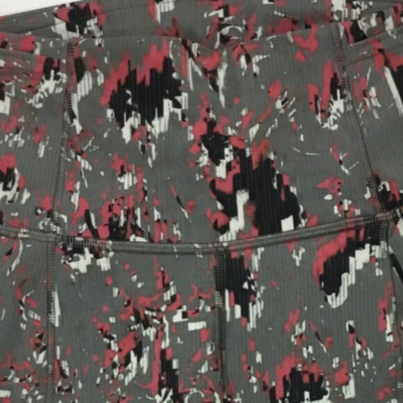 Lululemon Fast and Free High-Rise Leggings 25" Size 6 SOLD OUT Tights - Picture 2 of 8